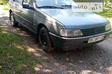 Седан Peugeot 405 1995 в Деражне