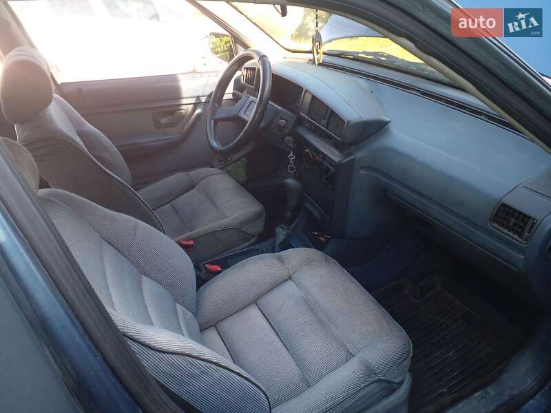 Седан Peugeot 405 1991 в Львове фото 10 Седан Peugeot 405 1991 в Львове