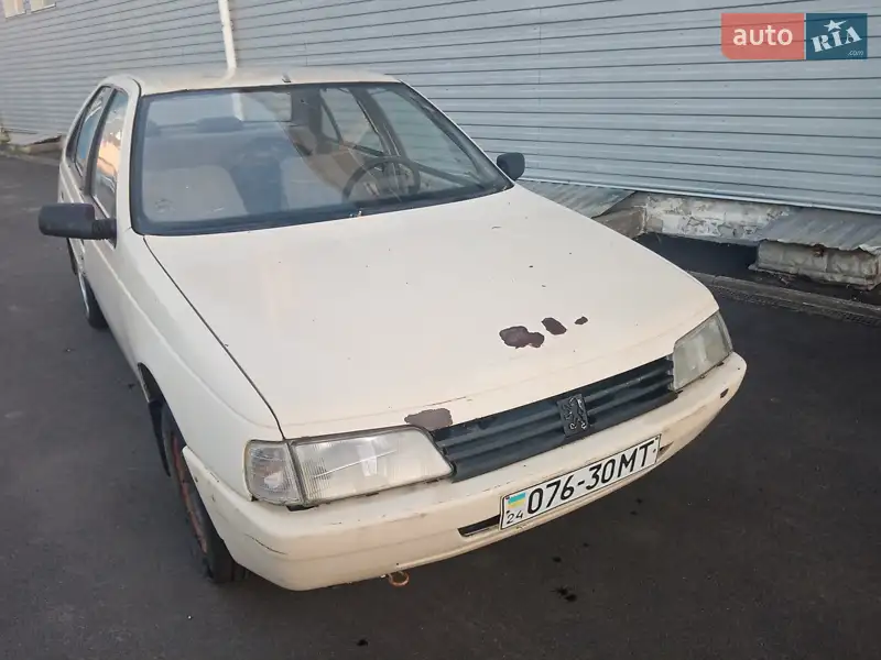 Peugeot 405
