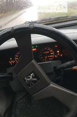Седан Peugeot 405 1987 в Дніпрі
