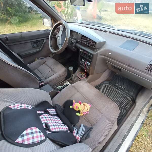 Універсал Peugeot 405 1992 в Кременці