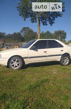 Седан Peugeot 405 1988 в Локачах