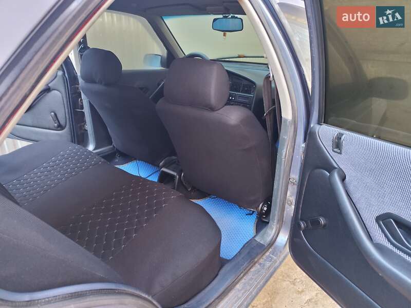 Седан Peugeot 405 1989 в Одессе фото 19 Седан Peugeot 405 1989 в Одессе