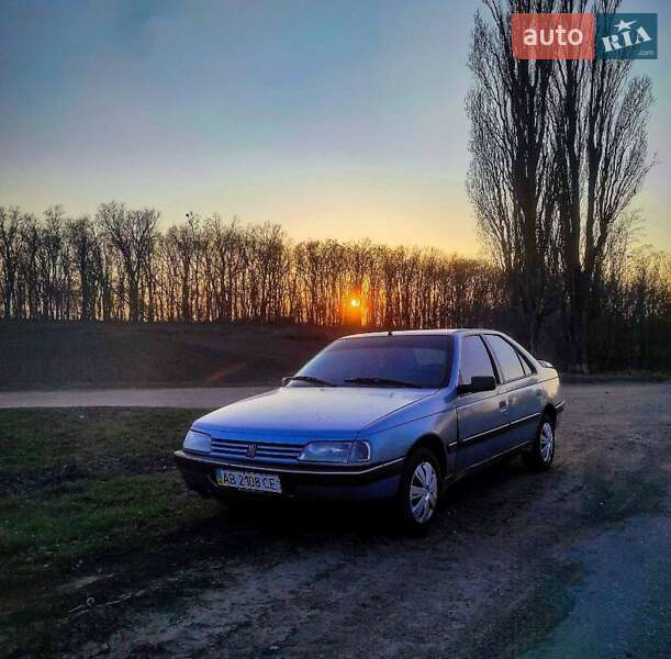 Седан Peugeot 405 1987 в Погребище