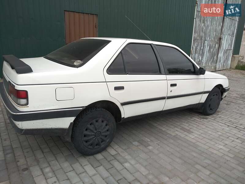 Седан Peugeot 405 1989 в Луцке