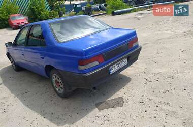 Седан Peugeot 405 1989 в Киеве