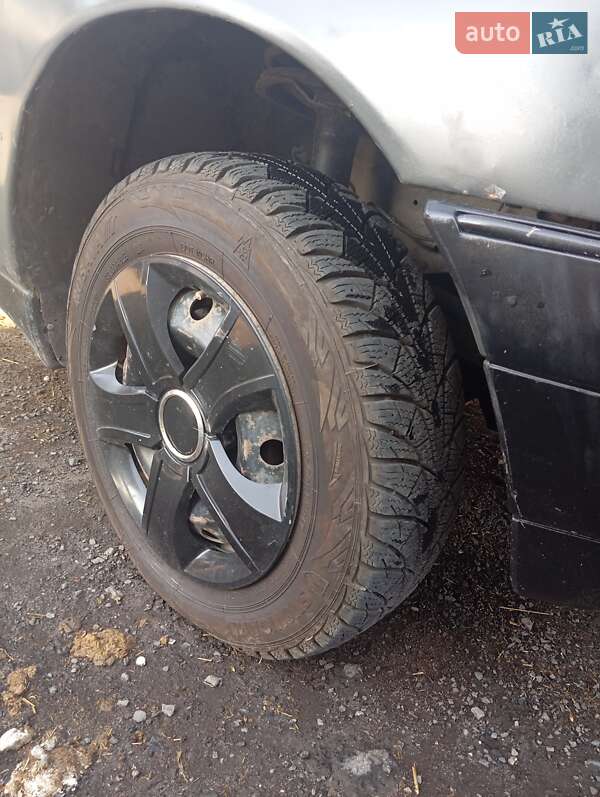 Седан Peugeot 405 1989 в Луцке