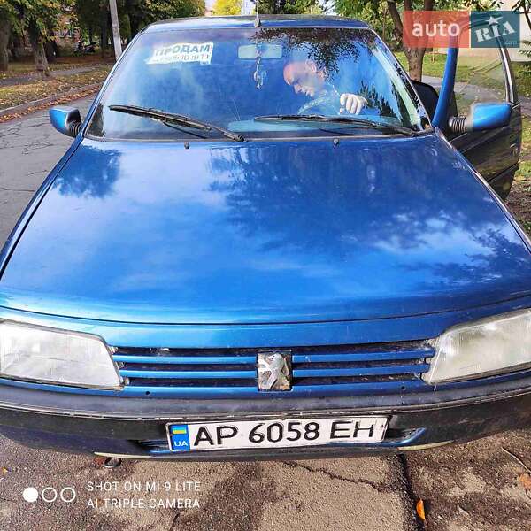 Седан Peugeot 405 1989 в Просяні