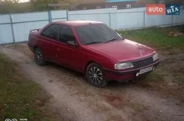 Седан Peugeot 405 1992 в Дубровице