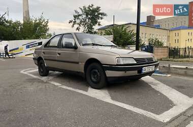 Седан Peugeot 405 1989 в Обухові