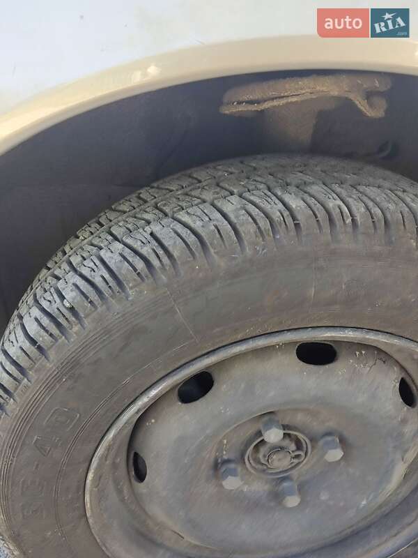 Седан Peugeot 405 1988 в Киеве