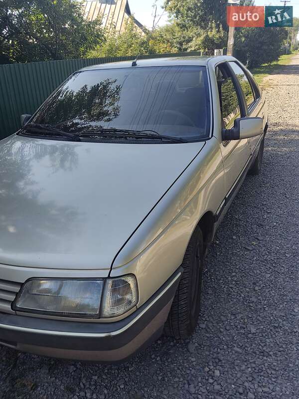 Седан Peugeot 405 1988 в Киеве