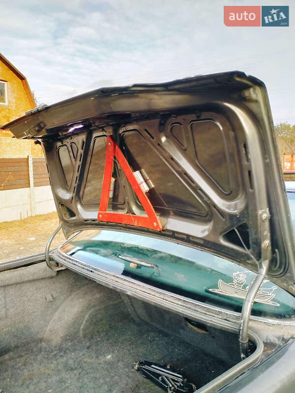 Седан Peugeot 405 1993 в Боярке