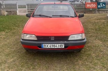 Седан Peugeot 405 1990 в Староконстантинове