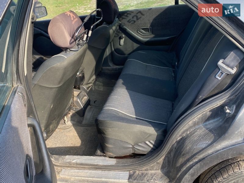 Седан Peugeot 405 1993 в Боярке