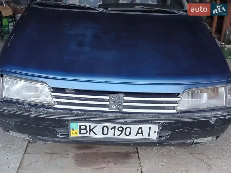 Peugeot 405
