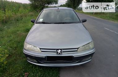 Седан Peugeot 406 1999 в Теофиполе