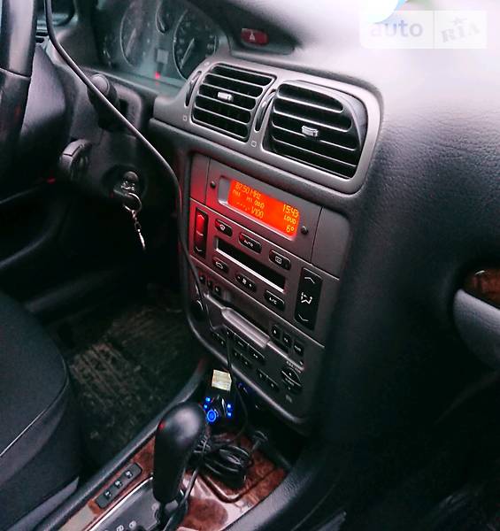 Седан Peugeot 406 2003 в Мелітополі