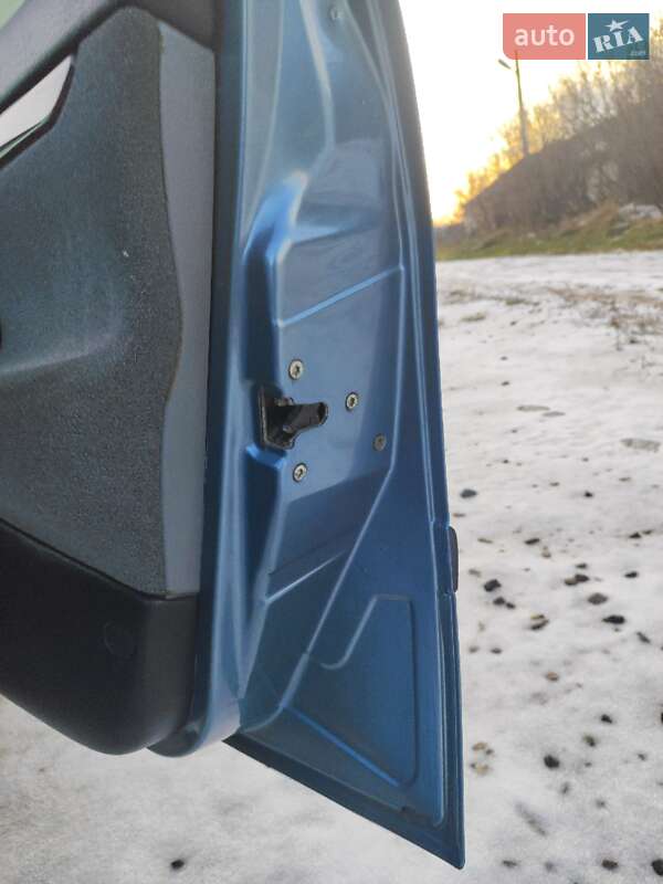 Седан Peugeot 406 2001 в Луцьку