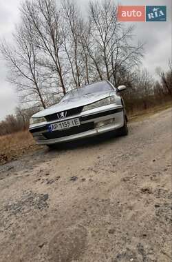 Седан Peugeot 406 2004 в Десні