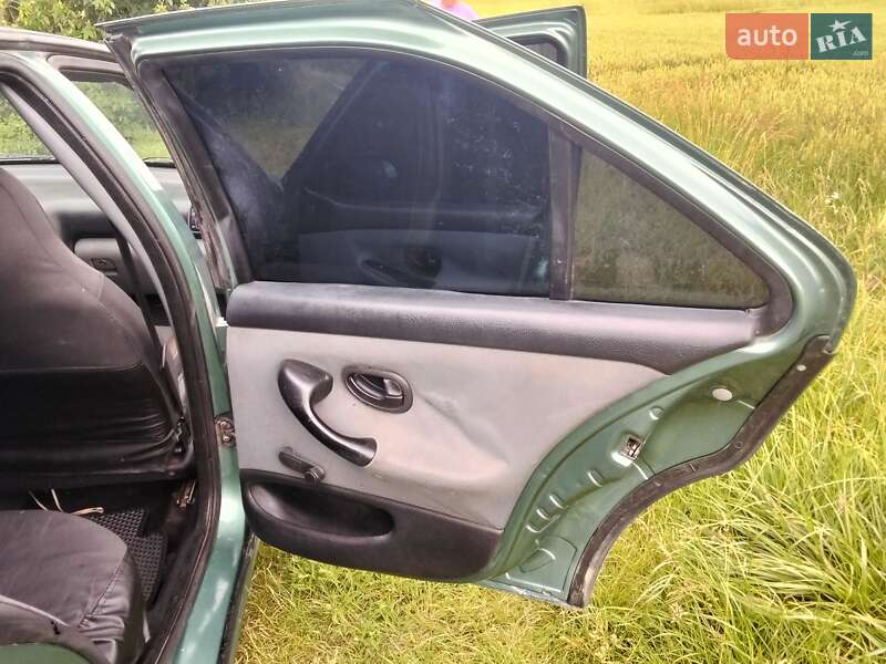 Седан Peugeot 406 2000 в Калинівці