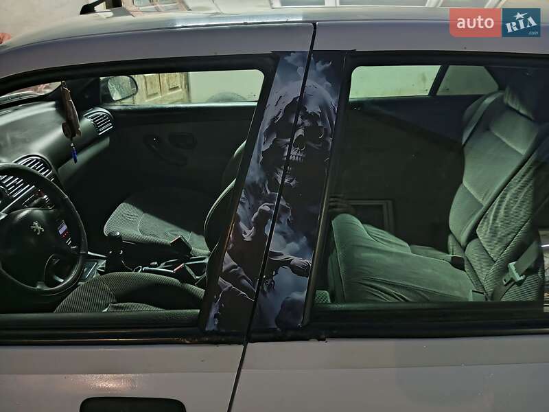 Седан Peugeot 406 1998 в Борщеве