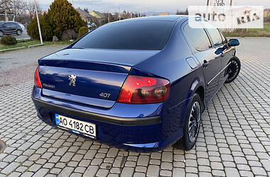 Седан Peugeot 407 2004 в Ужгороде