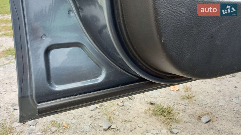 Седан Peugeot 407 2007 в Киеве фото 18 Седан Peugeot 407 2007 в Киеве