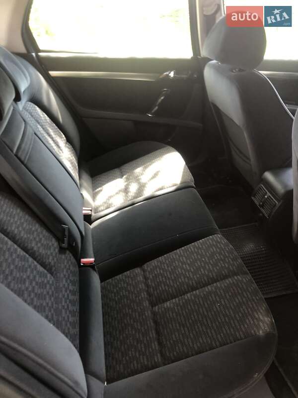 Універсал Peugeot 407 2009 в Кельменцях