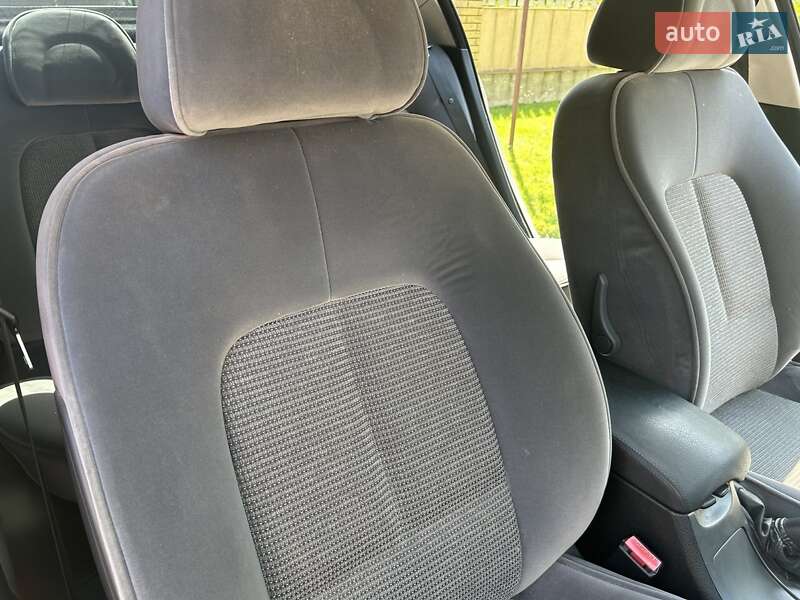 Седан Peugeot 407 2006 в Стрию