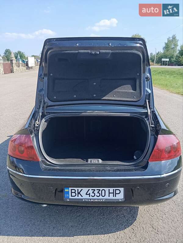 Седан Peugeot 407 2008 в Клевани