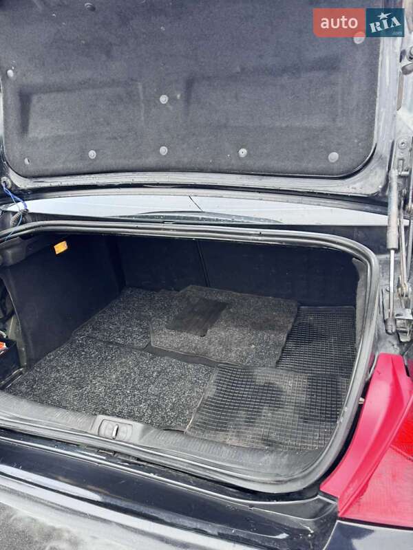 Седан Peugeot 407 2010 в Острозі