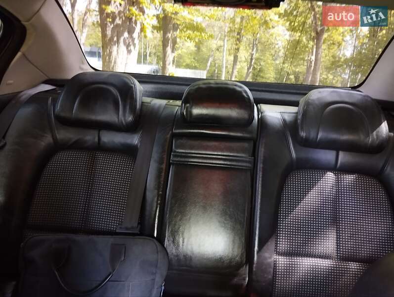 Седан Peugeot 407 2004 в Тернополе