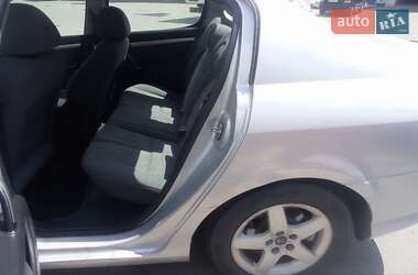 Седан Peugeot 407 2005 в Киеве