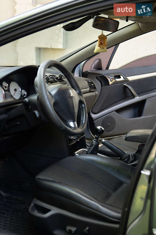 Універсал Peugeot 407 2010 в Івано-Франківську