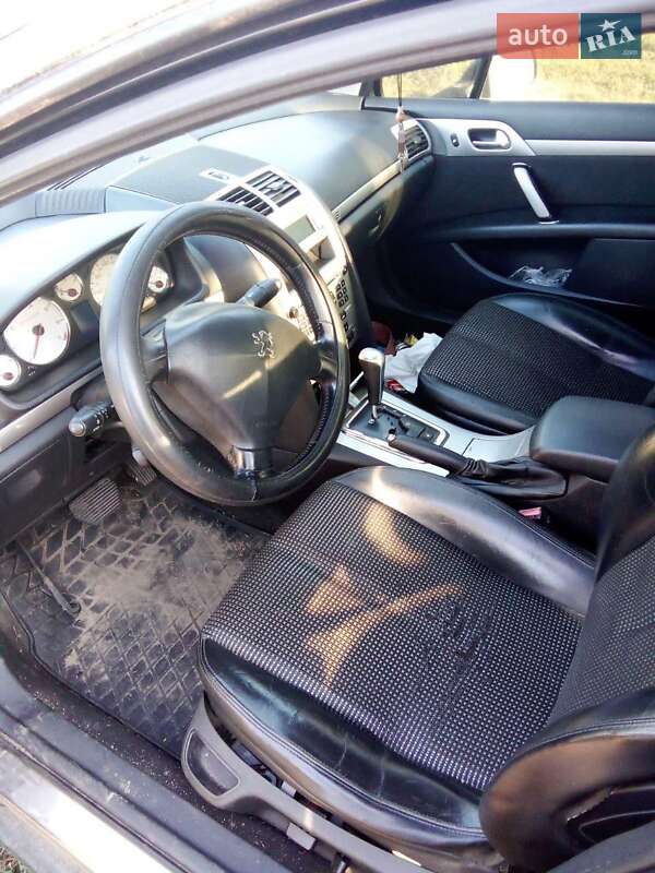 Седан Peugeot 407 2008 в Светловодске