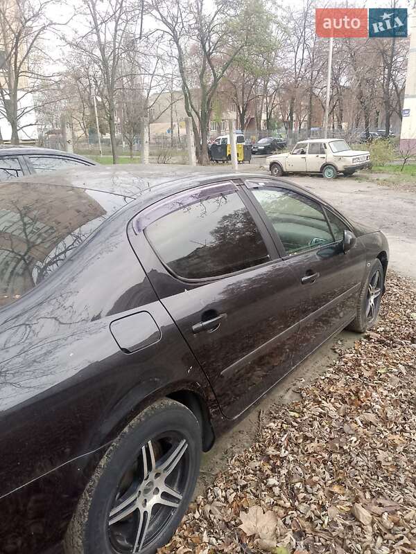 Седан Peugeot 407 2004 в Киеве