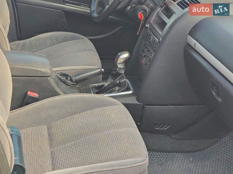 Седан Peugeot 407 2005 в Стрые