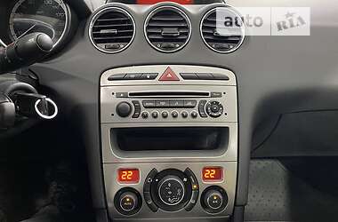 Седан Peugeot 408 2012 в 