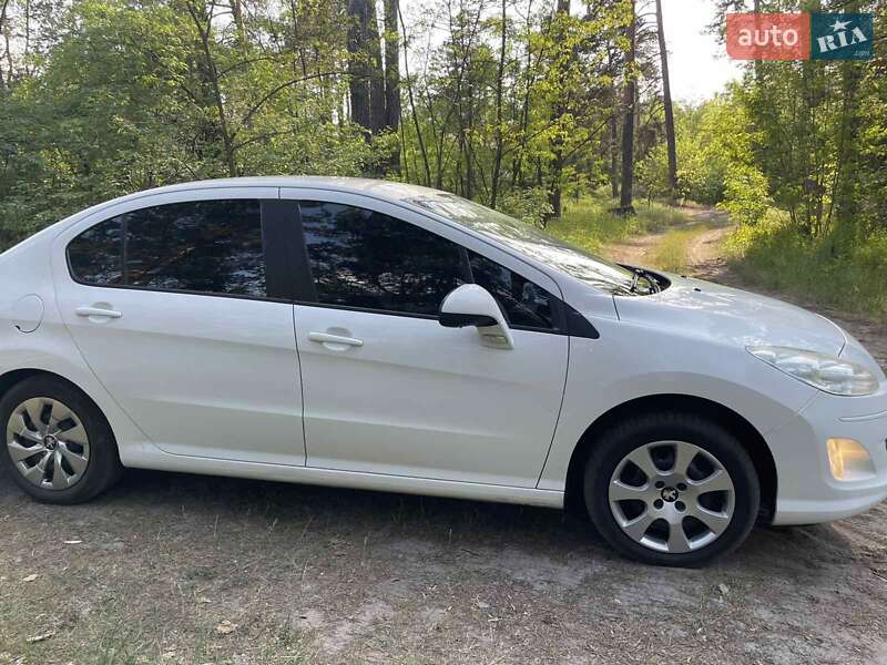Седан Peugeot 408 2013 в Києві