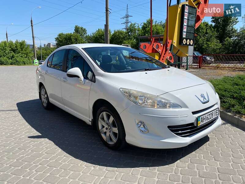 Peugeot 408 2013