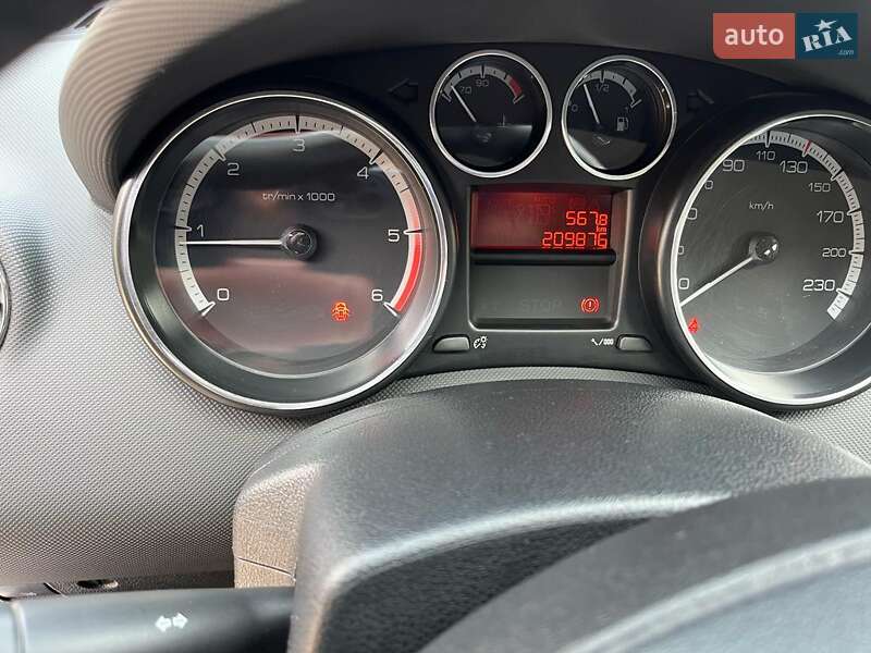 Седан Peugeot 408 2013 в Херсоне