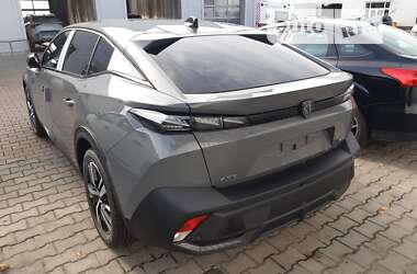 Седан Peugeot 408 2023 в 
