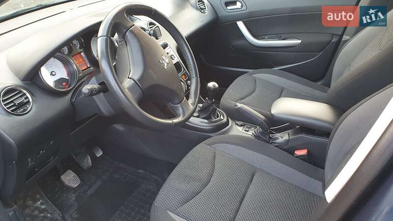 Седан Peugeot 408 2013 в Львові