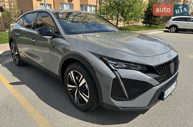 Лифтбек Peugeot 408 2024 в 