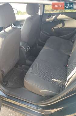 Седан Peugeot 408 2013 в Бурыни