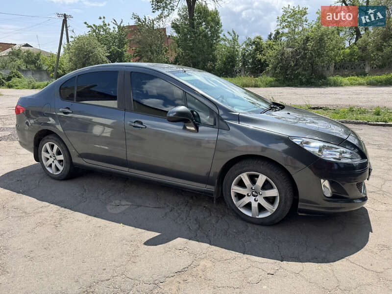 Седан Peugeot 408 2013 в Погребище