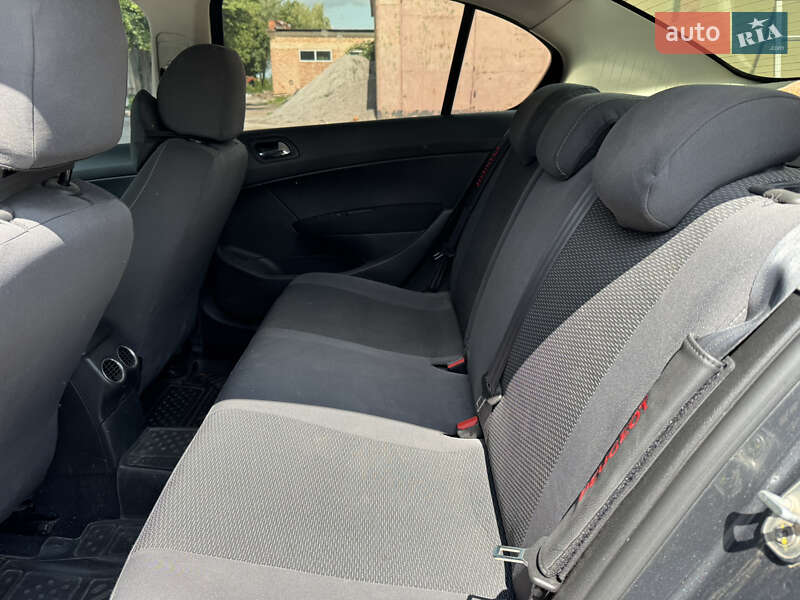 Седан Peugeot 408 2013 в Погребище