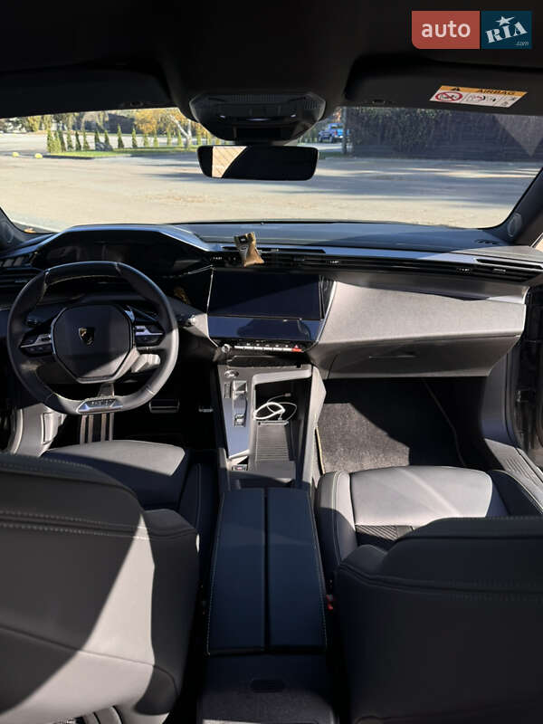 Лифтбек Peugeot 408 2023 в Счастливом