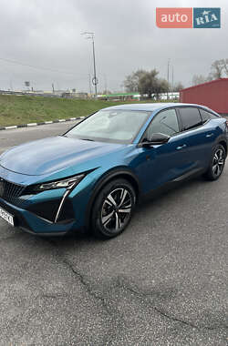 Лифтбек Peugeot 408 2023 в Киеве